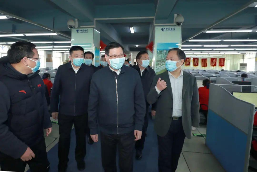 湖北公安最新新闻,湖北公安的日常趣事与温暖纽带